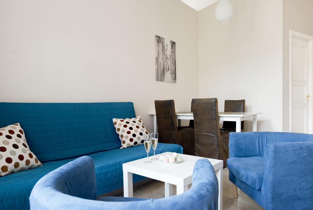 Bright Apartment In Old Town By Urban Rent Вильнюс Экстерьер фото